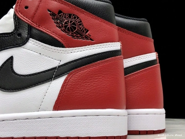 1 Jordan Toe Black 555088-125 Air Retro 0802